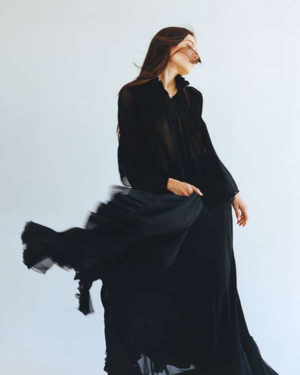 Charlotte Cardin shot by Théo de Gueltzl fo...