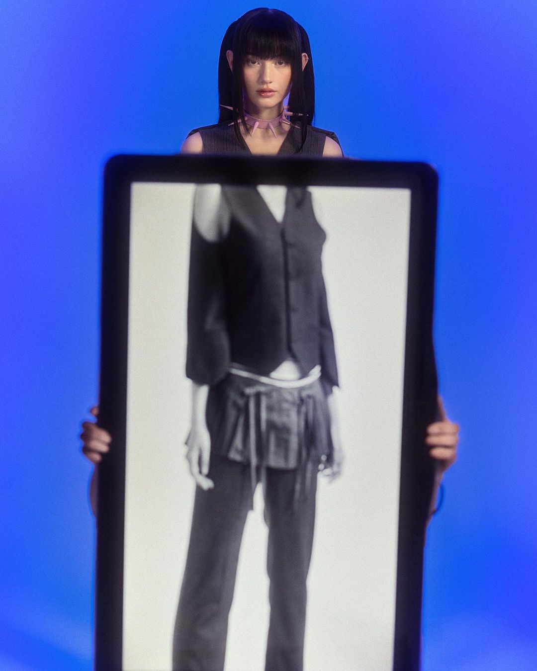 Sleek Magazine |  Sep. 23