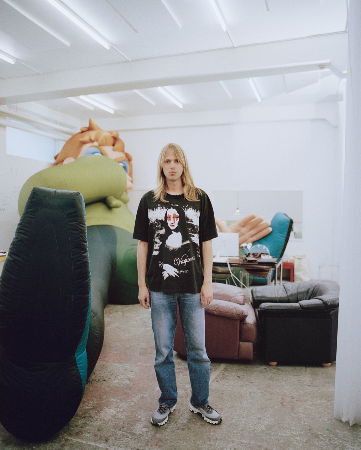 Sascha Oda X Apartamento Magazine Jul. 25