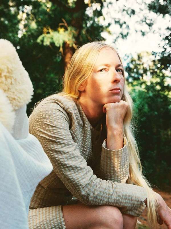 Caroline Mackintosh