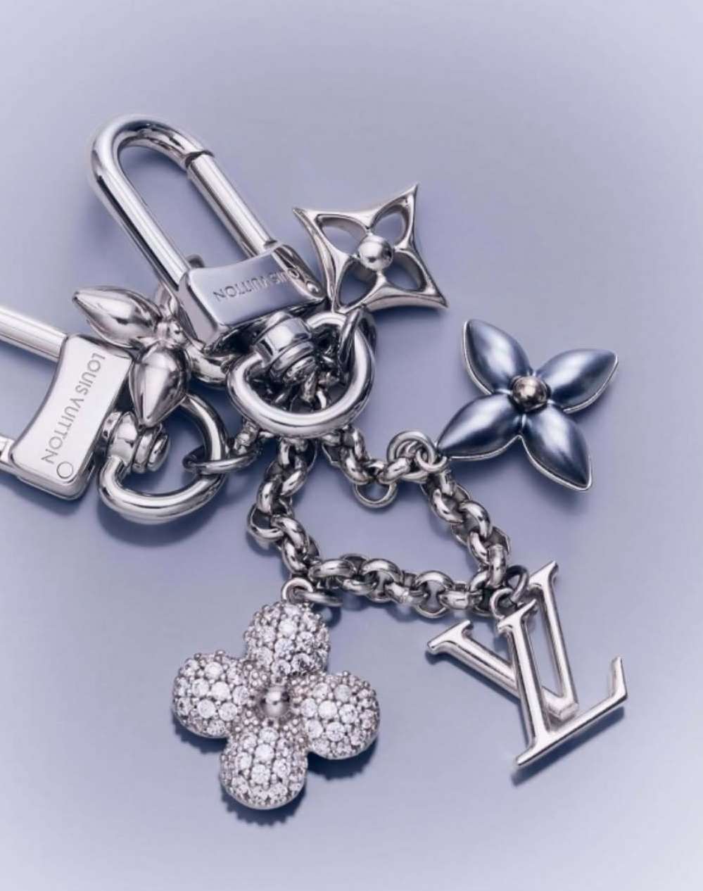 Romin Favre X skateboard