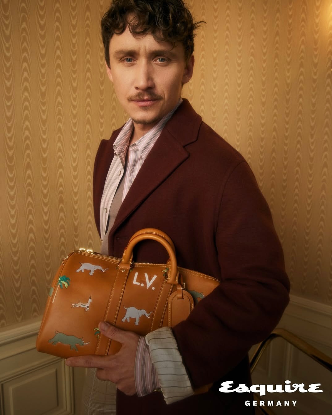 <a href="/theresa-kaindl">Theresa Kaindl</a> X Esquire Germany <span style="text-transform: none; white-space: nowrap;">Mar. 26</span>