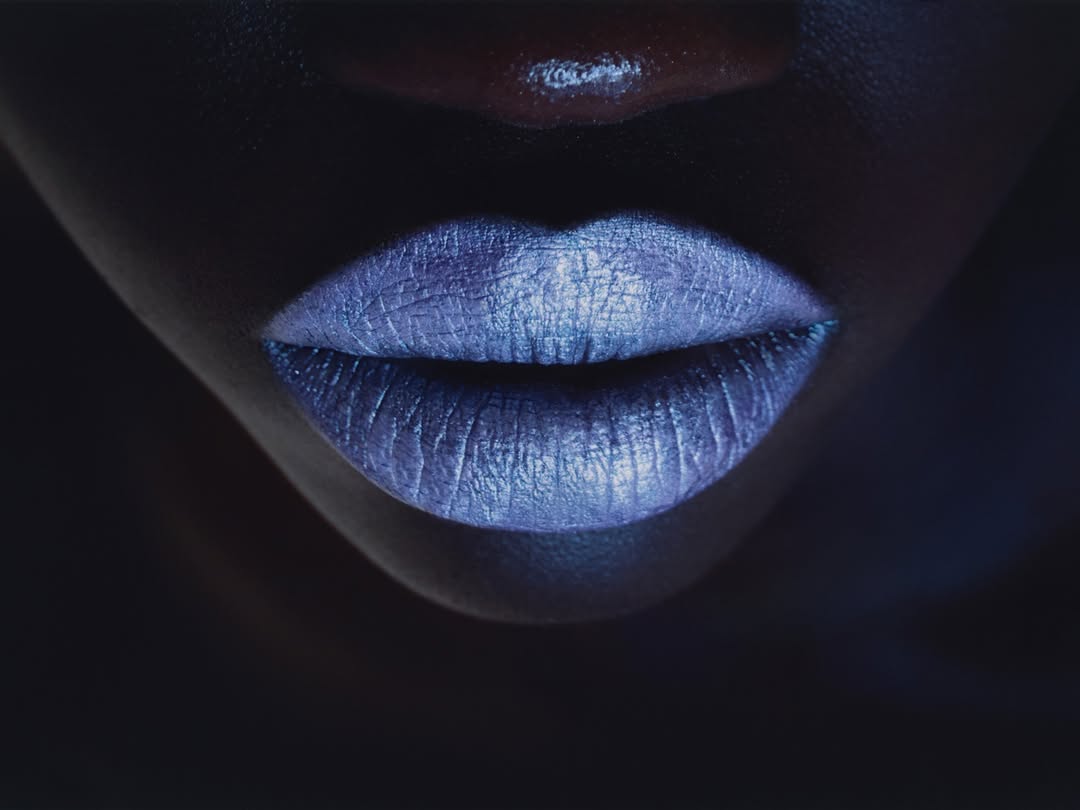 Erika Long X Rouge Fashionbook Jan. 26