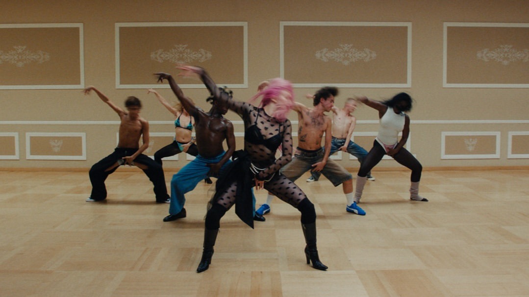 Crystal Geller Apr. 26