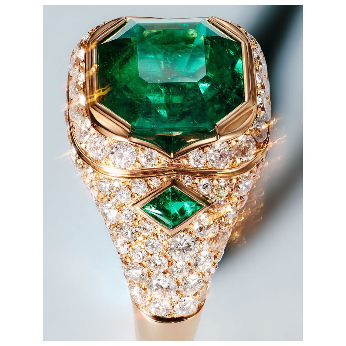 Vogue Mexico |  Feb. 22