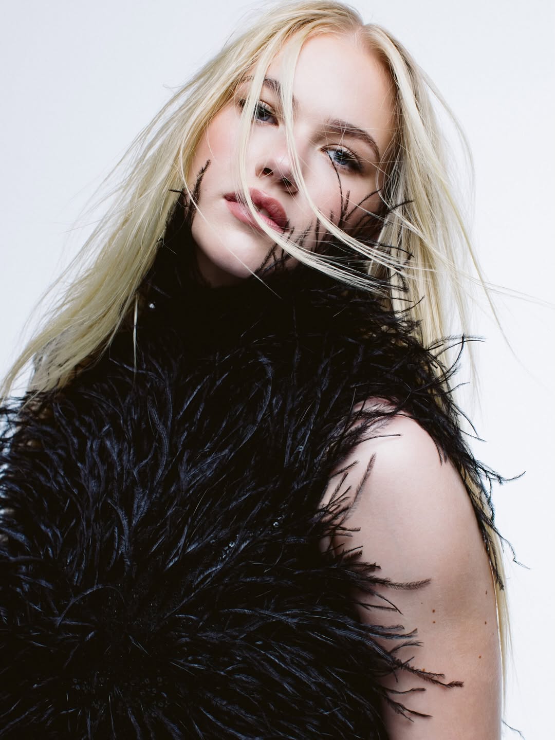 @freyaskye for @vmagazine photographed by @_youngs...