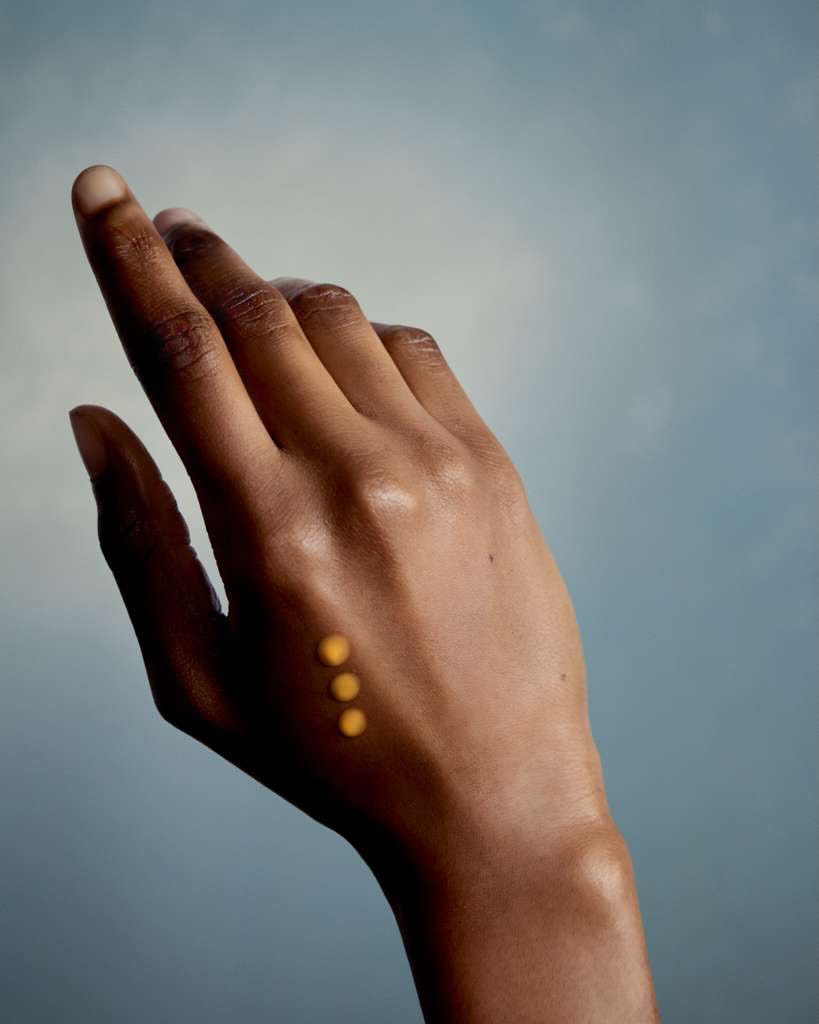 Charlotte Ellis X Omorovicza