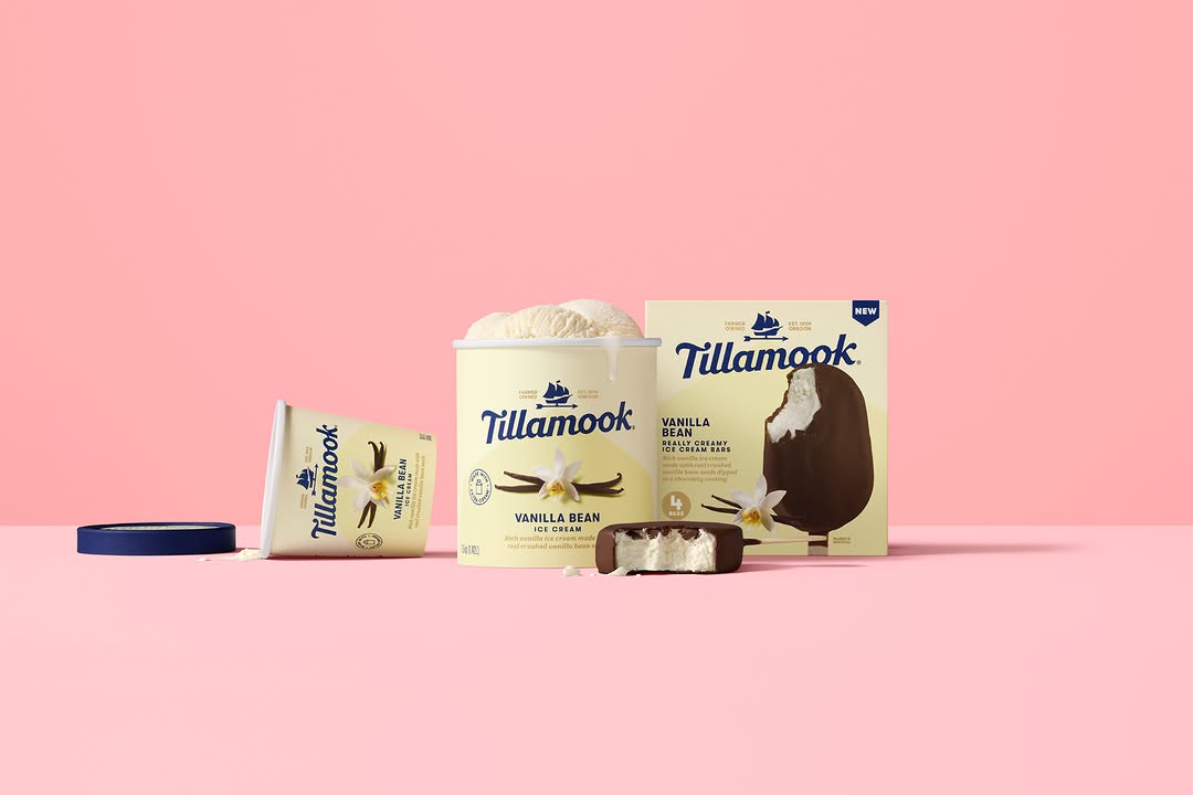 Retouching by SMOOCH for TILLAMOOK
Shot by ERICA M...