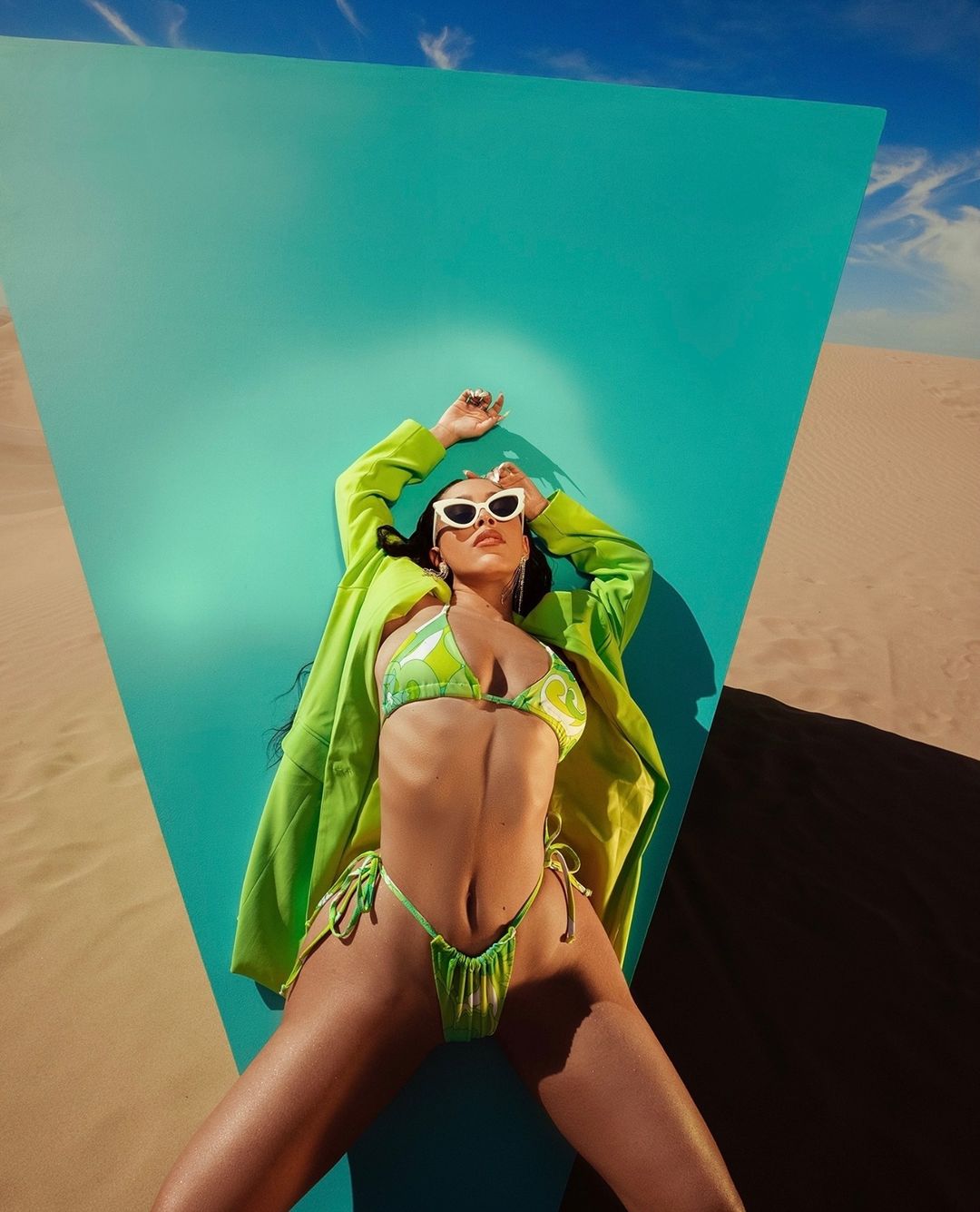 prettylittlething |  Apr. 21