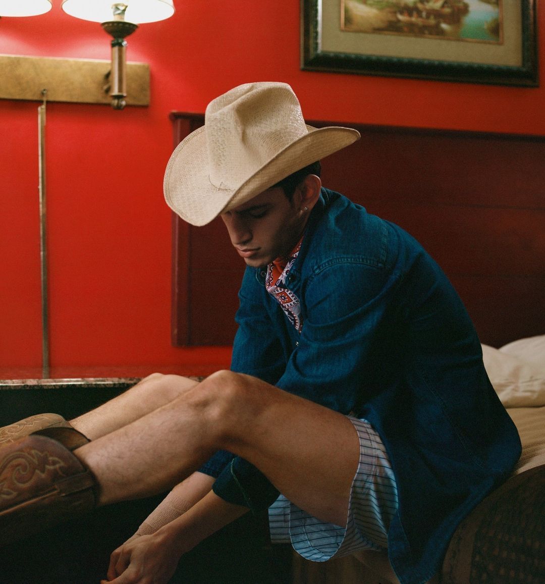 Hero Magazine |  May. 23