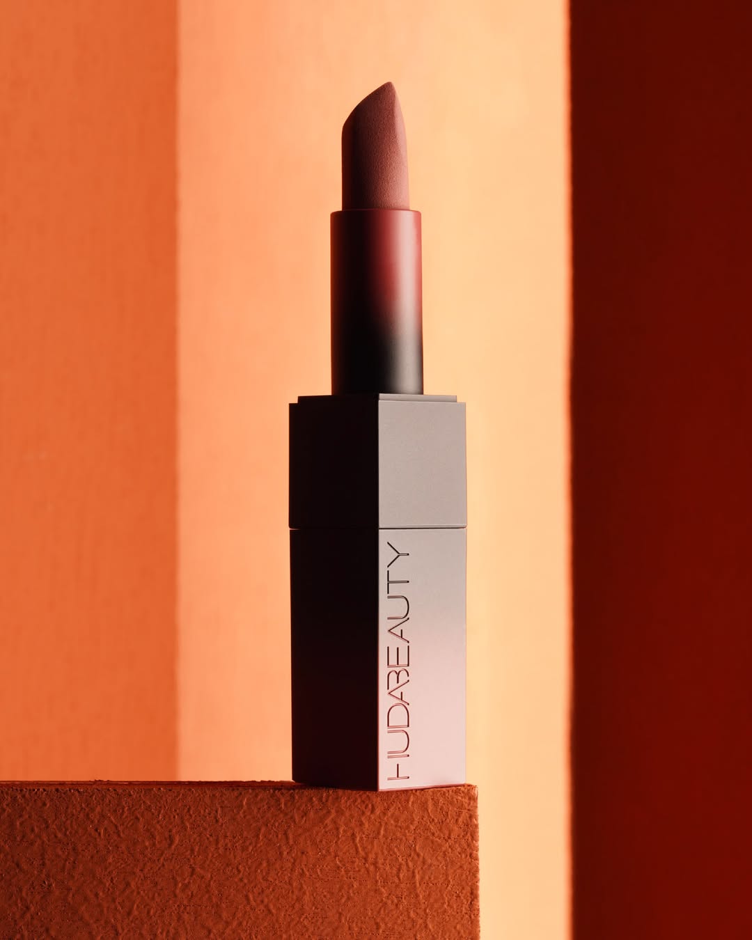 Akatre X HUDA BEAUTY Sep. 25