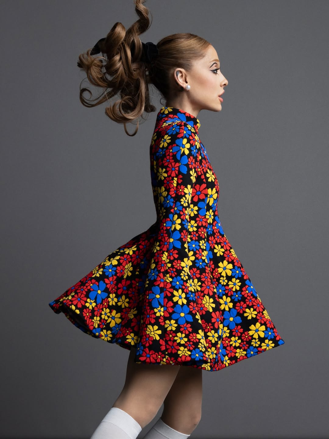 #ShotAtSpring @ArianaGrande for @InterviewMag

A portrait of an artist navigating fame, reinvention, and the tenderness required to stay open. Photographed by @inezandvinoodh at Spring Studios.

Fashion: #BottegaVeneta 
Photographed by: @inezandvinoodh
Styled by: @luxurylaw
Entertainment Director: @laurentabach
Hair: @alyxliu
Makeup: @manthony783
Nails: @nailanatomy
Set Design: @matcullen
Tailor: @joel_jolibeatelier
Lighting Director: @jodokusdriessen
Art Director & Studio Manager: @makroop
Digital Tech: @akabriananderson
Production Director: @thealexandraweiss
Executive Producer: @georgiafordd
Production: @michael.gleeson @john_nadhazi
Special Thanks: @luxlufevents
Location: @springstudios