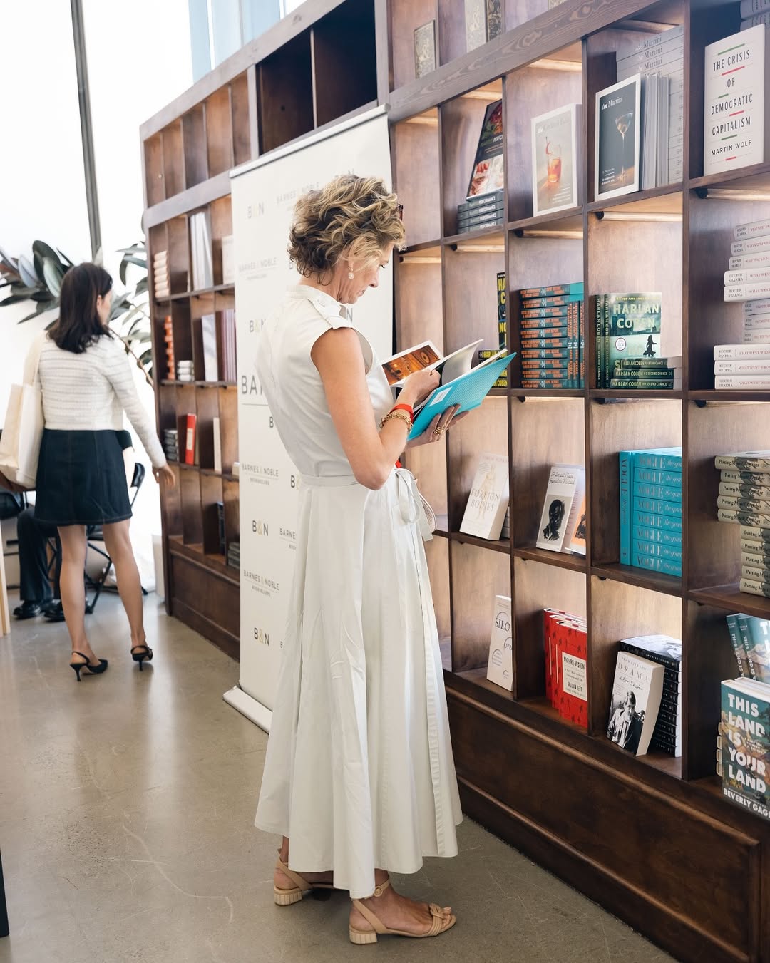 The FT Weekend Festival made its New York debut on June 20, landing at Spring Studios for a full day of lively debate and bold programming. 600 guests, 60 speakers, 35 countries, conversations spanning AI, economics, food, film, and fiction — @jalithgow, Paul Krugman, Yoshua Bengio, @harlancoben, Jamaica Kincaid, @helloellephanta, and @mashamabailey among the voices in the room.
@financialtimeslive
@ft_weekend
@financialtimes
@springplace