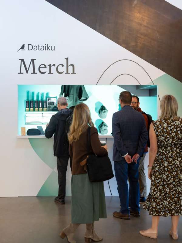 Inside @dataiku Succeed conference event at...