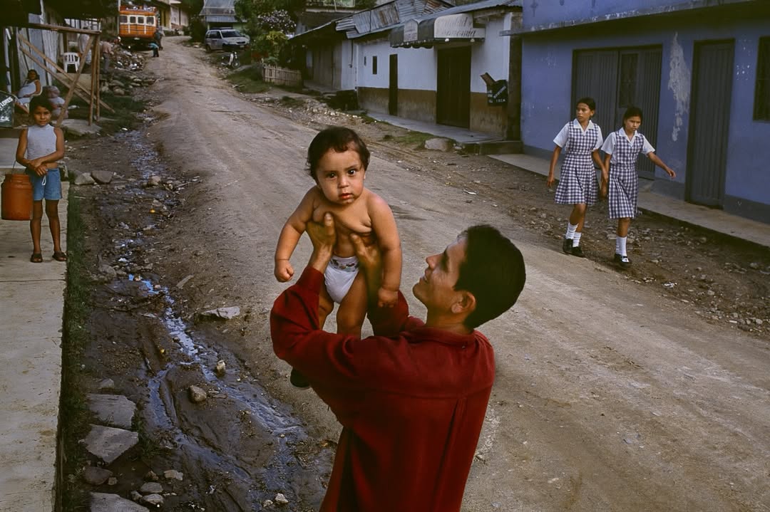 Steve McCurry Aug. 25