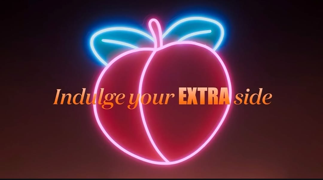 @soapandglory shot in Studio 3

Director - @video.steve
DOP - Luke Scott
1st AD - Mark McPadden
Art Department - Vanessa Salmon & @_alajg_
Production - @hogarthworldwide
Producers - @charlotte_oneill1 & Ed Webster
Prod Assist - riini_k
DIT - @keatongover
Post - @gps_creates
Editor - @_reubenjay
Colourist - @benrogerscolourist
Scamps - @geoff_turner_art

#shotatstreet