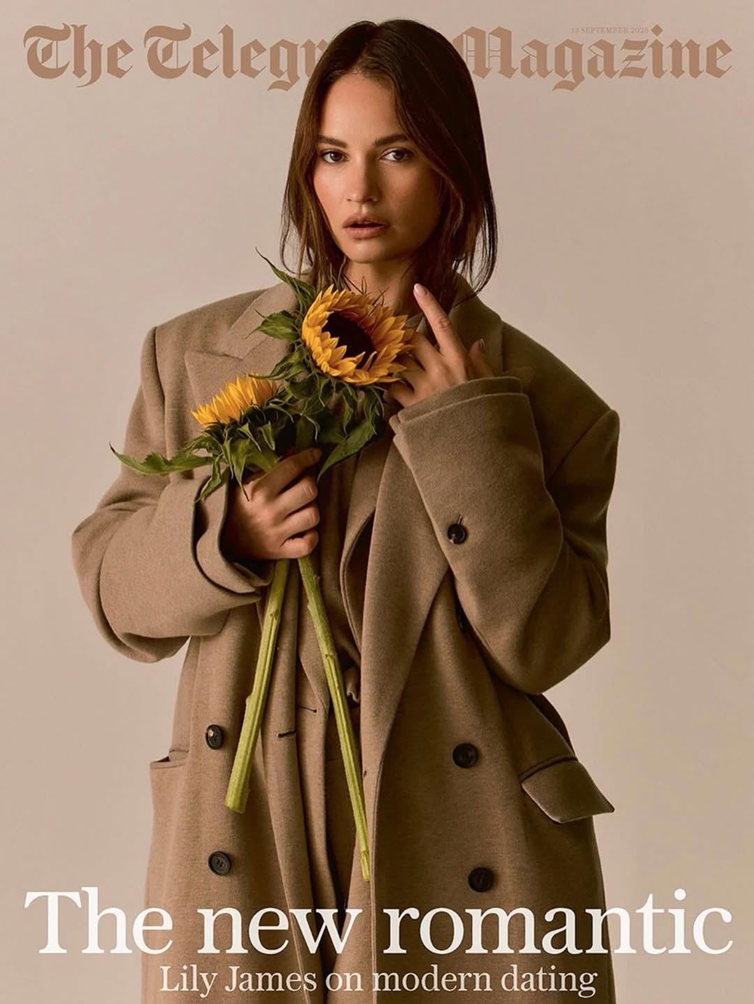 @lilyjamesofficial shot by @pipbourdillon for @telegraph in Studio 1 🌻

Director of Photography @andygreenacre_
Styling @rebeccacorbinmurray
Hair @dayaruci
Makeup @francescaabrahamovitch
Nails @michelleclassnails
Photo assist @henryjhewitt
Retouch @nadiaselander
Layout and design @miss_malby

#shootatstreet