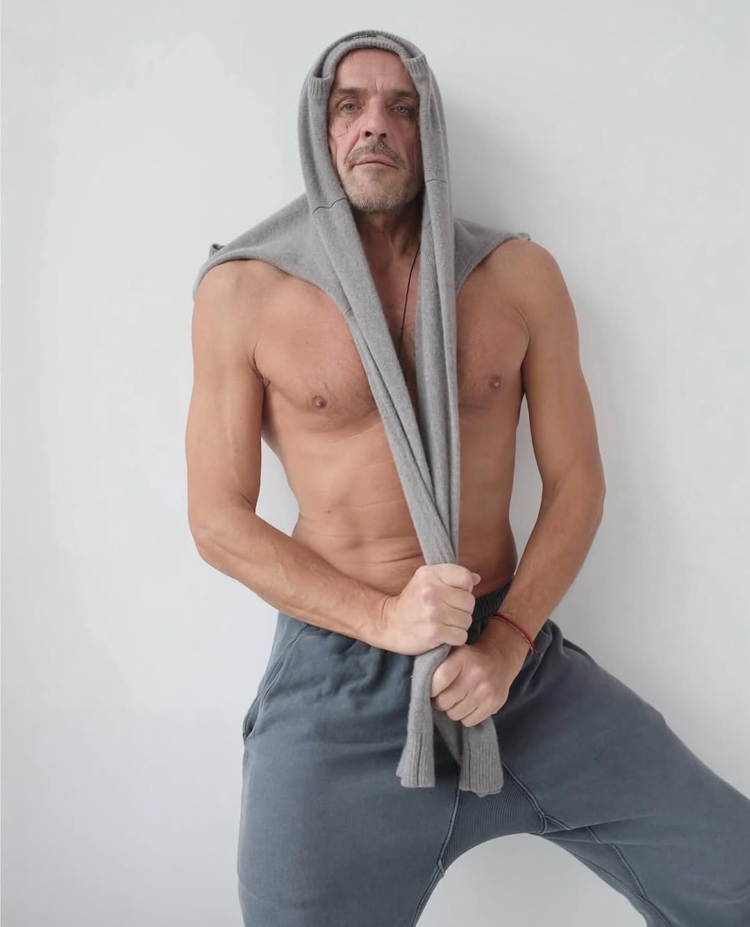 @ndreaskronthaler by Ben for @purplefashionmagazine 45th Issue, shot in Studio 1

Photographer: @benjamintayl0r
Stylist: @niiccotorelli
Stylist assistant: @biancadiocesano
Producer: @ernest.rudzki
Editor: @ozpurple
Fashion: @laetitiagimenez

#shootatstreet