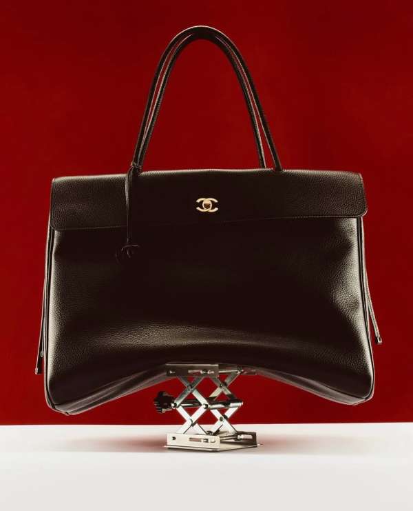 @chanelofficial shot by Sam Nicklin for @th...