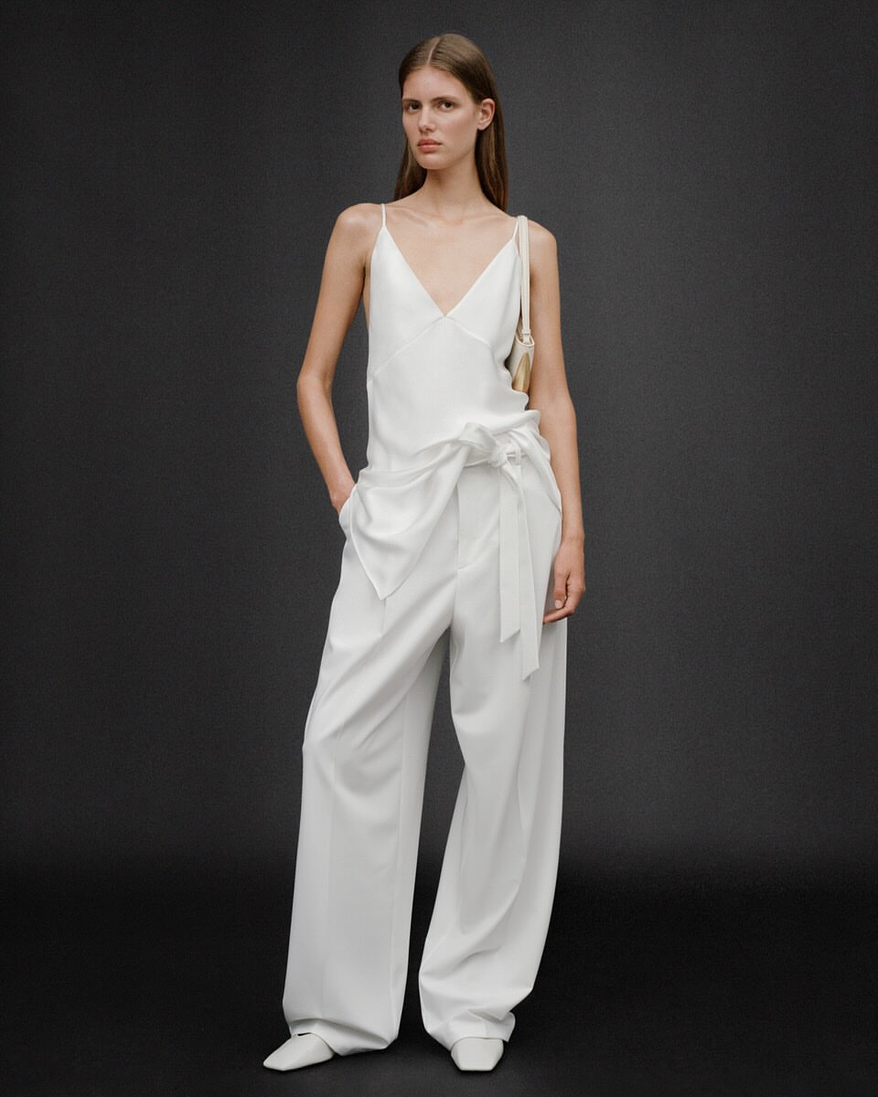 Zara ‘The 50th Anniversary Collection’

Photographed by Ned Rogers
Retouching by us

Credits:
Photographer: @NedRogers
Production: Gainsbury & Whiting
Stylist:  #KarlTempler
Hair: @LukasTralmer
Makeup:  @MarkCarrasquillo
Casting: @Piergiorgio @GiuliaMassullo @DMcasting
Set Design: @Simon_Costin
Retouching and Post Production: @Studio__RM

#Retouching #PostProduction