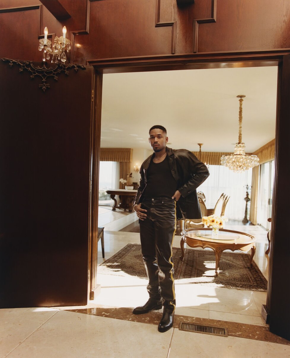 Kelvin Harrison Jr. for Only Natural Diamonds 
 
Photographed by Micaiah Carter 
Retouching by us 
 
Credits: 
Photographer:  @micaiahcarter 
Creative Director @lizzzop 
Stylist @jermaine_daley  Creative Production @petty_cash_production  Set Design @gillemills  Lighting Director @bummy_koepenick  Photo Assistants @soneillphoto, @joyride  Retouching and Post Production: @studio__rm   
#Retouching #PostProduction