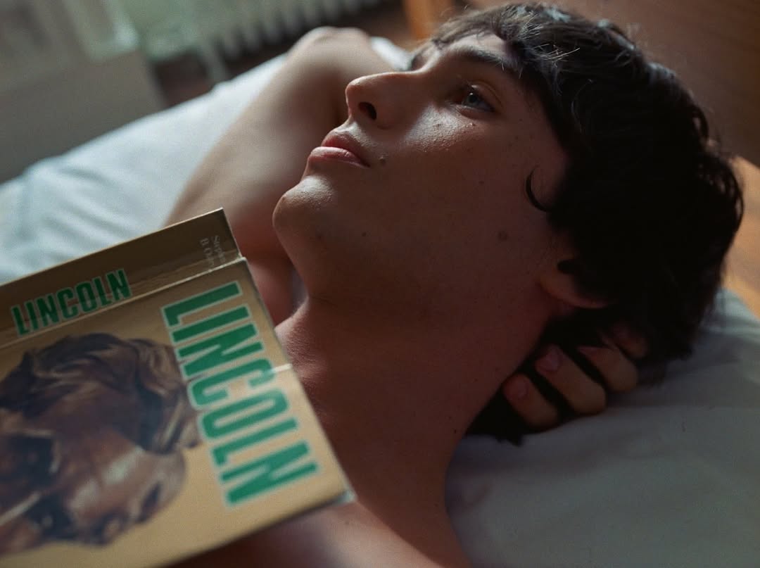 Feels like Summer with M Le Monde’s ‘Party de Campagne’ by Gordon von Steiner. 

Directed by Gordon von Steiner
Grade by Myles

Credits:
Director: @gvsgvs
Stylist: @imruh
Creative Director: @jbtalbourdet
Director of Photography: @stuart_winecoff
Casting: @piergiorgio
Set Design: @emmaroachstudio
Make-up: @hannah_murray1
Hair: @benjaminmullerhair
Production: @jnproductionglobal
Production Exécutive: @itsmekellymcgee
Manicure: @marie.rosa
Production: @jnproductionglobal
Executive Produce:r @itsmekellymcgee
Music & Sound Design: @moritz.staub & Lenny Ramminger

Post Production: @studio__rm
Grade: @m.y.l.e.s

#ColourGrading #PostProduction #StudioRMArchive