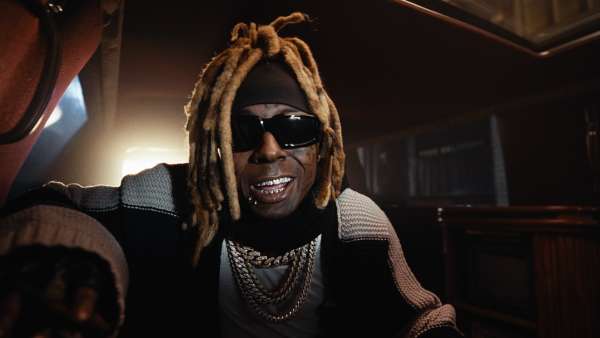 Maroon 5 with Lil Wayne ‘Love Is Like’