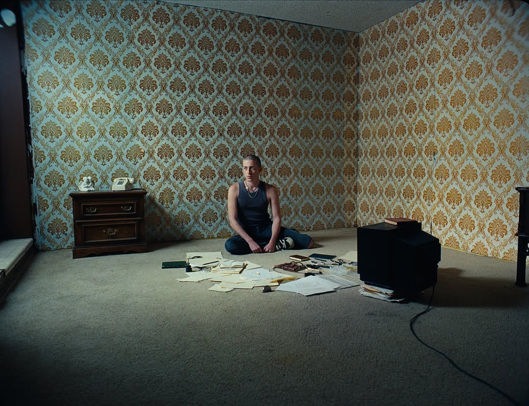 Photogenics ‘I Am Photogenics’ 
 
Directed by Nick Sokoloff  
Grade by Myles 
 
Credits: 
Director: @nicksokoloff  
Creative Direction: @mdjcreative of @photogenicsla  Producers: @byechristo  CD: @mdjcreative  DP: @embo920  Production Design: @thegnarleymarley  Set Design / Art Director: @notjackhahn  1st AC: @hannahannahlee  2nd AC: @nemoiistriikes  Gaffer: @evancroker  Key Grip: @valtabianjr  Wardrobe: @mdjcreative  Wardrobe Assist: @amiah.joy  Lead HMU: @nicolemaguire_  HMU Assist: @kaywamser  HMU Assist: @carisadoesitall  Editing + Sound Design: @liamvodehnal  Music and Mix: @thompringle  VFX: @adanenhauer   Production Assistant: @yerbua_r, Martin Moreno, @kenzieshulman 
 
Post Production: @studio__rm 
Executive Producer: @mikecoley_culkin 
Post Producer: @lovelomasmile 
Grade: @m.y.l.e.s 
Grade assist: @zmaller 

#ColourGrading #PostProduction