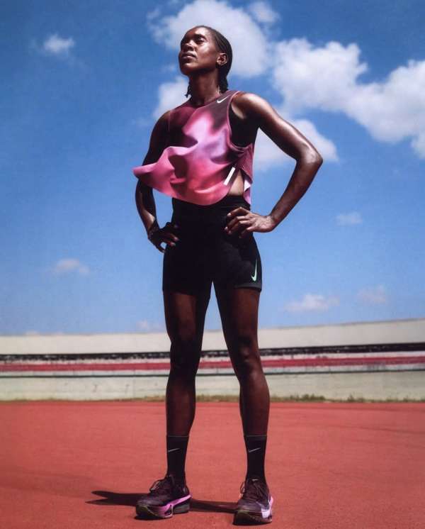 Nike Running, Faith Kipyegon vs The Four Mi...