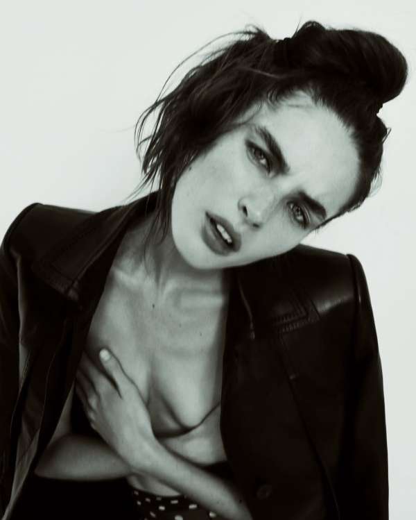 Harper’s Bazaar France, Le Spécial Mode