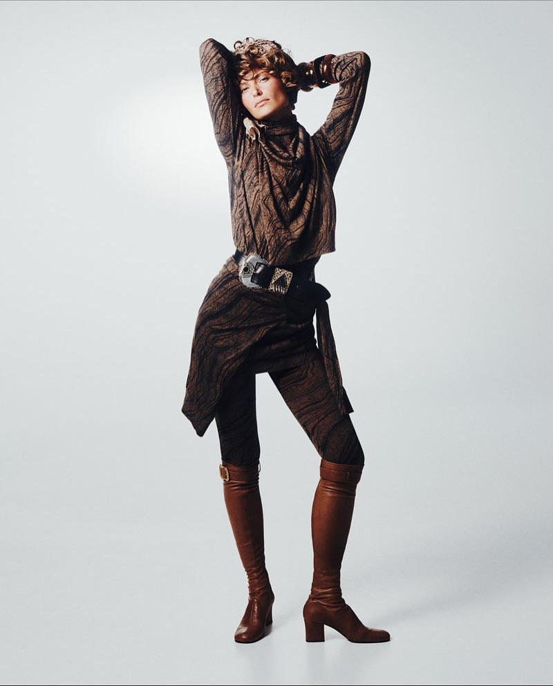 Holiday Magazine, Bibi’s Eastern Reverie 

Photographed by Drew Vickers
Retouching by us

Credits:
Photographer: @drewvickers 
Creative Director: @atelierfranckdurand
Production: @roscoproduction 
Fashion Stylist: @emmanuellealt
Hair: @damienboissinothair
Makeup: @christellecocquet 
Set Designer: @giovannamartial_ 
@georgiabedel 
Retouching and Post Production: @studio__rm

#Retouching #PostProduction