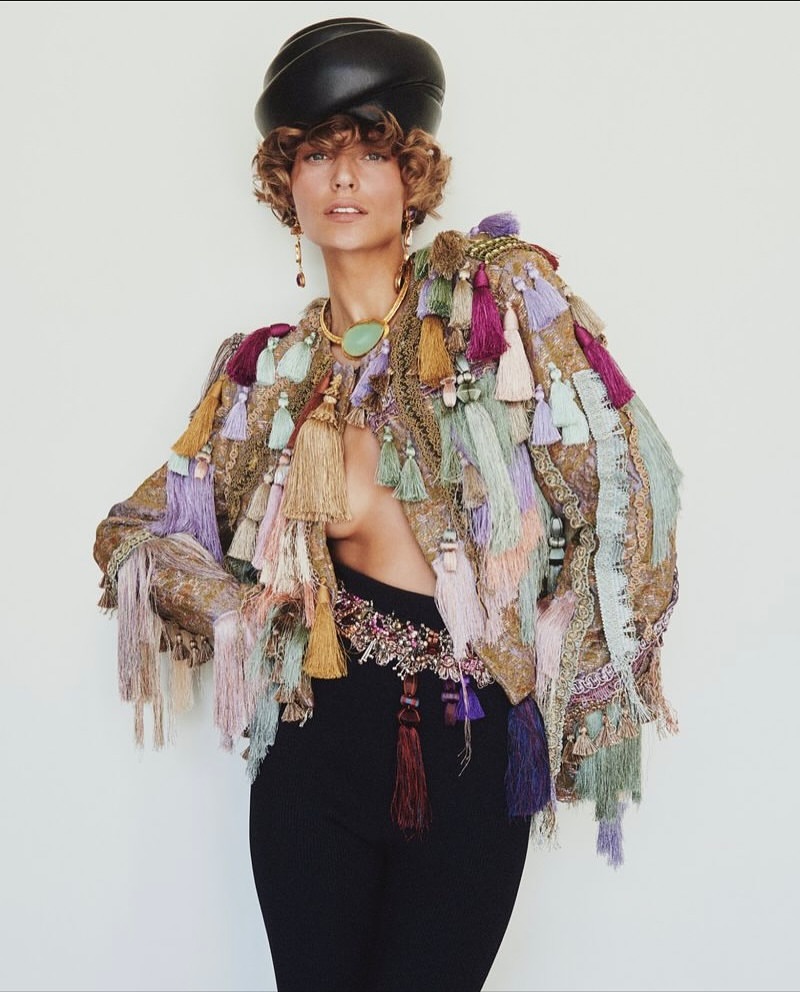 Holiday Magazine, Bibi’s Eastern Reverie 

Photographed by Drew Vickers
Retouching by us

Credits:
Photographer: @drewvickers 
Creative Director: @atelierfranckdurand
Production: @roscoproduction 
Fashion Stylist: @emmanuellealt
Hair: @damienboissinothair
Makeup: @christellecocquet 
Set Designer: @giovannamartial_ 
@georgiabedel 
Retouching and Post Production: @studio__rm

#Retouching #PostProduction