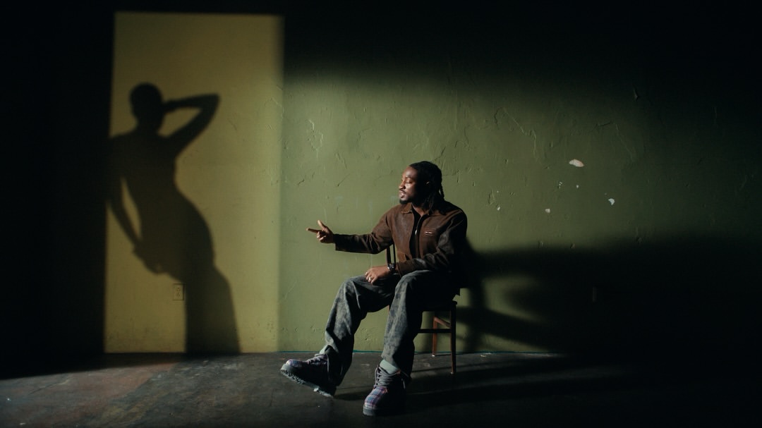 Odeal, Pretty Girls

Directed by Omar Jones
Grade by Jules

Credits:
Director: @freeomarjones
DOP: @scott_siracusano
Production Company: @mecca.studios
Executive Producer: @davidwept
Producer: @idr_farah
Head of Creative: @carlonramong
Creative Studio: @zadatstudio 
Offline: @zadatstudio 

Studio RM Team:
Executive Producer: @mikecoley_culkin
Grade: @juleswcolour

#ColourGrading #PostProduction