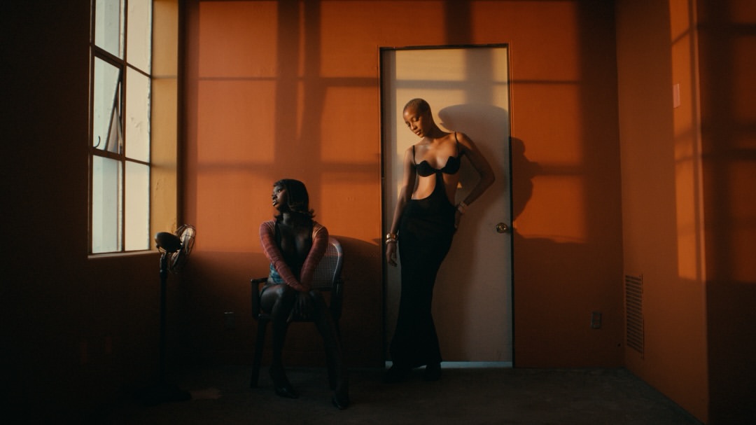 Odeal, Pretty Girls

Directed by Omar Jones
Grade by Jules

Credits:
Director: @freeomarjones
DOP: @scott_siracusano
Production Company: @mecca.studios
Executive Producer: @davidwept
Producer: @idr_farah
Head of Creative: @carlonramong
Creative Studio: @zadatstudio 
Offline: @zadatstudio 

Studio RM Team:
Executive Producer: @mikecoley_culkin
Grade: @juleswcolour

#ColourGrading #PostProduction