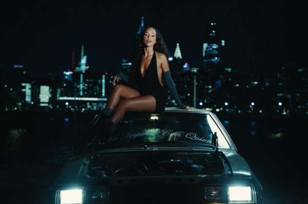 María Isabel, Bien Bien