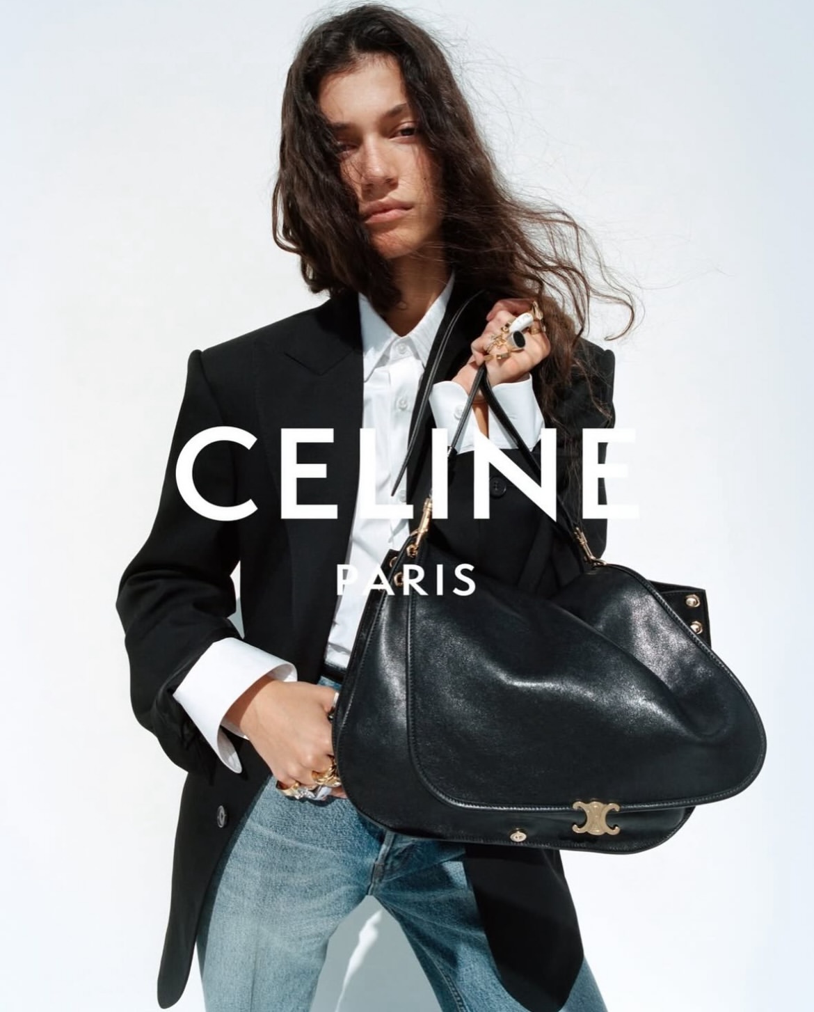 Celine Spring/ Summer ’26 

Photographed by Zoë Ghertner
Retouching by us 

Credits:
Photographer: @zoeghertner
Image Director: @samuel_ellis
Creative: @kevintekinel @charleslevai
Production: @apstudioinc
Retouching & Post Production: @studio__rm

#Retouching #PostProduction