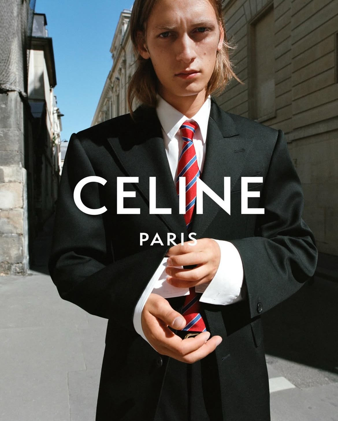 Celine Spring/ Summer ’26 

Photographed by Zoë Ghertner
Retouching by us 

Credits:
Photographer: @zoeghertner
Image Director: @samuel_ellis
Creative: @kevintekinel @charleslevai
Production: @apstudioinc
Retouching & Post Production: @studio__rm

#Retouching #PostProduction