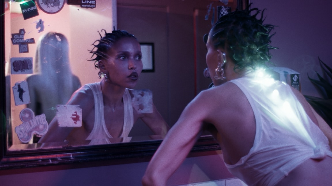FKA twigs, Love Crimes

Directed by Jordan Hemingway
Grade by Myles

Credits:
Director: @jordan_hemingway
Production: @objectandanimal 
Producer: @rachel_travers
Digital Art Director: @sinisaaaaa
Offline: @13editinguk

Studio RM Team:
Executive Producer: @mikecoley_culkin
Post Producer: @lovelomasmile 
Grade: @m.y.l.e.s

#ColourGrading #PostProduction