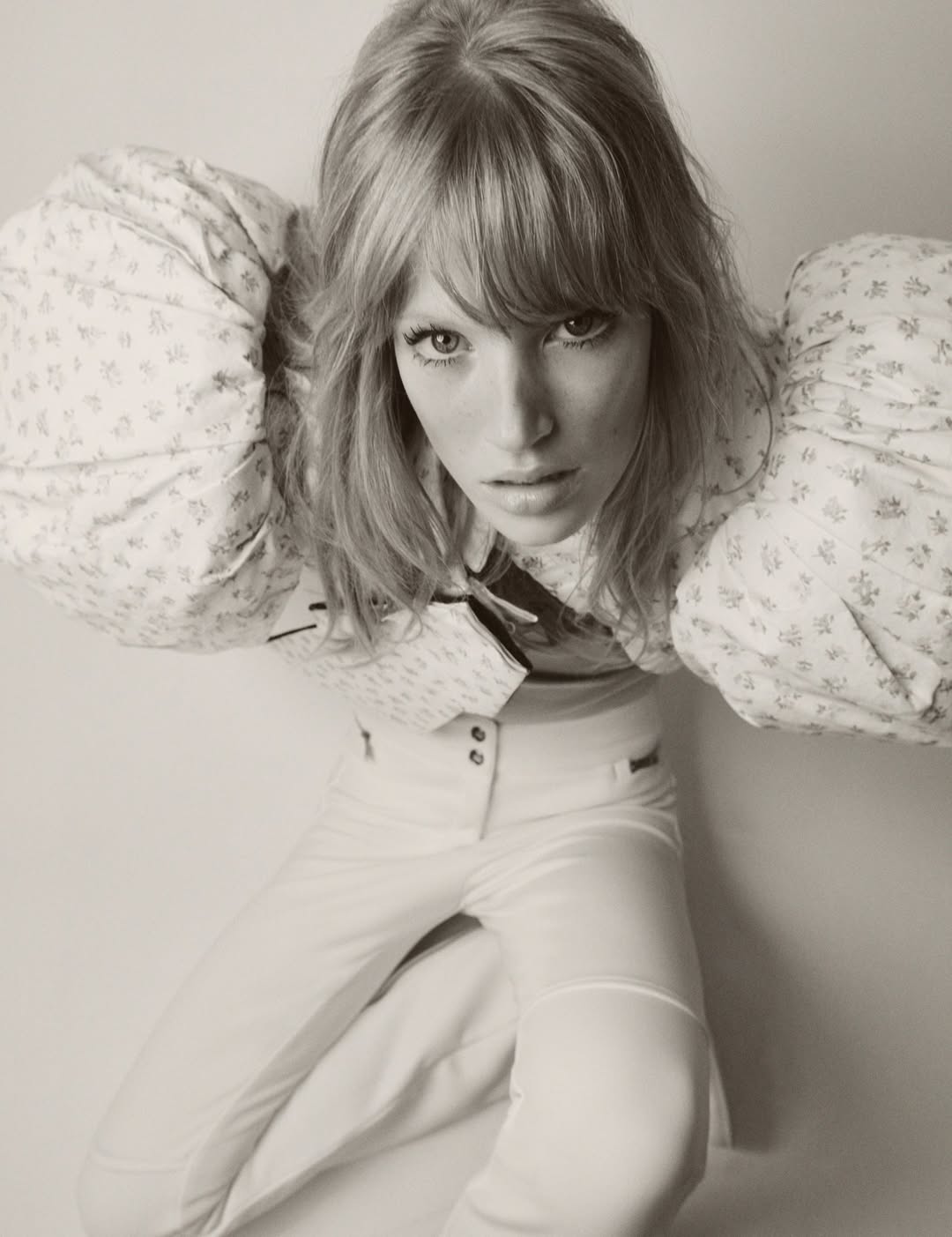 Harper’s Bazaar France, Free Style

Photographed by Drew Vickers
Retouching by us 

Credits:
Photographer: @drewvickers 
Fashion Director: @elodiedavid
Creative: @atelierfranckdurand 
Production: @partner.films
Retouching & Post Production: @studio__rm

#Retouching #PostProduction