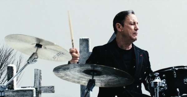 YUNGBLUD x The Smashing Pumpkins, Zombie 