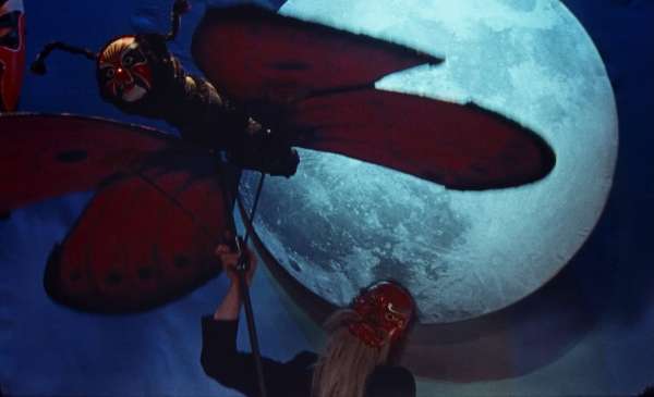 Night at the Opera by @its.emei 👺👺👺👺👺👺