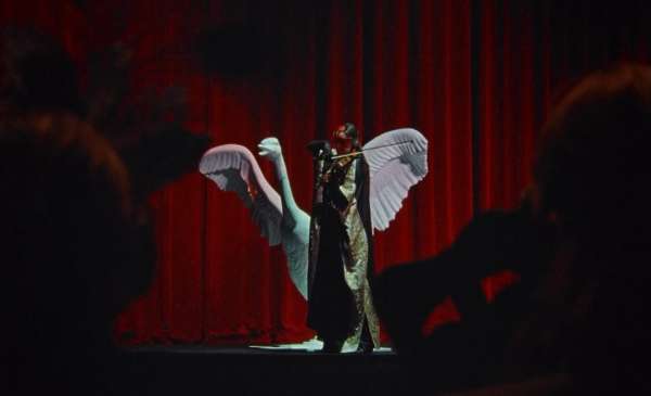 Night at the Opera by @its.emei 👺👺👺👺👺👺