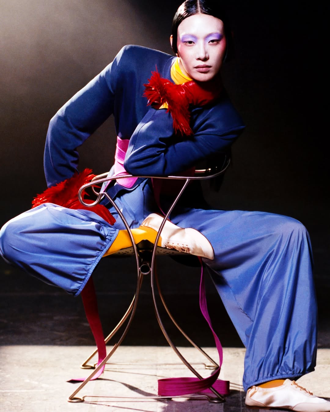 T Magazine, All That Jazz 
Spring 26 Design Issue

Photographed by Luis Alberto Rodriguez
Retouching by us

Credits: 
Photographer - @luisalbertorodriguezstudio 
Editor in Chief - @hanyayanagihara 
Stylist - @raphaelhirsch 
Makeup - @karinwesterlundd 
Hair - @joeygeorge 
Casting - @midlandagency 
Set Designer - @afrazamara 
Production - @brachfeld_ 

Studio RM Team: 
Retoucher: @moesi 
Producer: @alaynareum