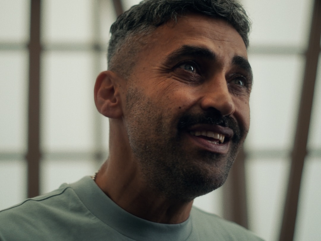 Highlights from Doco series for @adidasrunners x @adidasrunning celebrating 10years of AR. 🇬🇧 🇦🇷 🇩🇪 

A few special weeks on the road last year—capturing real stories and making great memories with good people.

Director x Editor: @charlie_j_watts 
DOP: @tomwel.sh
Producer: @daveybirch
PM: @alexander.halford
Online: @studio__rm
Grade: @vladb.c x @studio__rm 
Audio: @nicesound.tv

Production Service: @youboyfilms 

PR Agency: @mcsaatchise

Big thanks to @lea_lein11