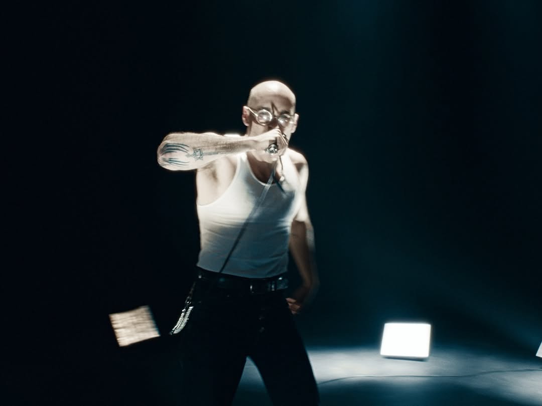 Vlad grades Show Me The Body, Dance in the USA