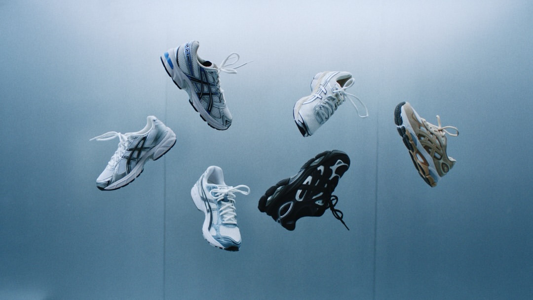 Jules grades @asics x @jdsports 

Credits: 
Director & Editor: @benbro.ok
Creative Agency & Production: @laced_creative
DOP: @rowanbiddiscombe
Stylist: @hannahshaw_____
Stylist: Joel Boyd
HMU: @zoerubinmakeup
Music & Sound Design: @paulhumphriess

Studio RM Credits: 
Colourist: @juleswcolour 
Colour Assist: @alyssacollomedina 
Exec. Producer: @mikecoley_culkin
Colour Producer: @ellahill.jpg