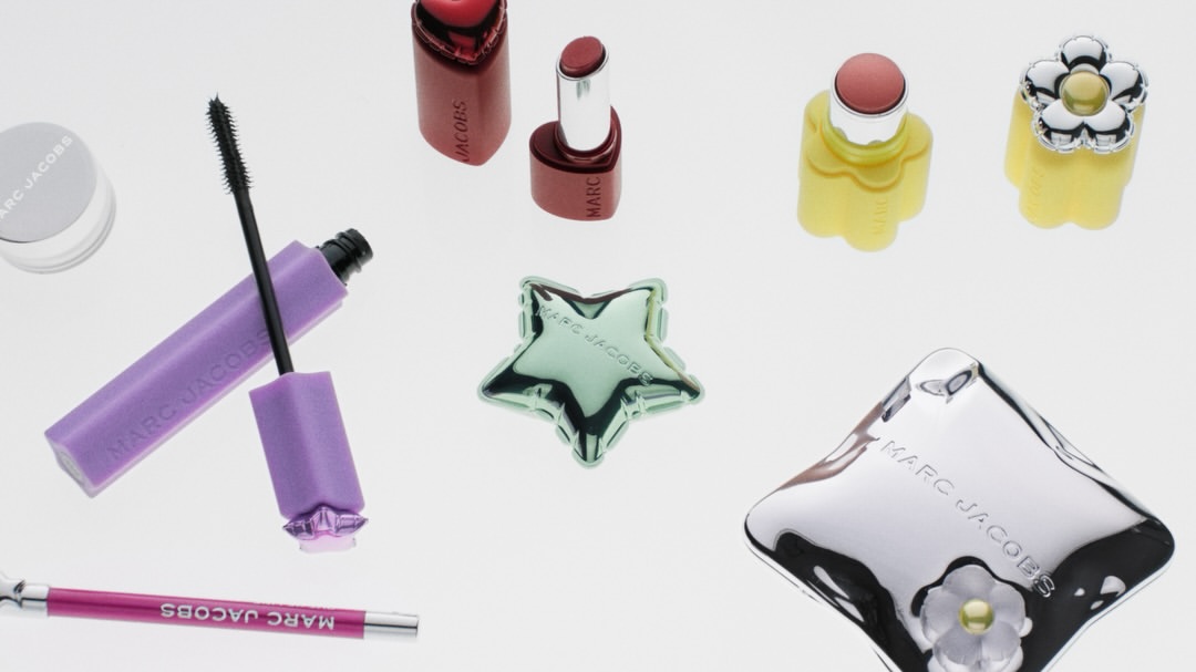 Marc Jacobs Beauty 

Directed by Marili Andre 
Grade by Jules
Finishing & Online by us 

Credits: 
Direcctor @mariliandre
Styling @lottavolkova
Makeup @thomasdekluyver
Hair @hollismithhead
Nails @nailsbymei
Casting @julialangecasting
Set Design @frau.juliawagner
Production @calum_tw
 
Studio RM Credits:
Colourist: @juleswcolour
Finishing: @jacklgs
Online: Paul Wratten

Exec Producer: @mikecoley_culkin
Producer:  @madeleineruthg