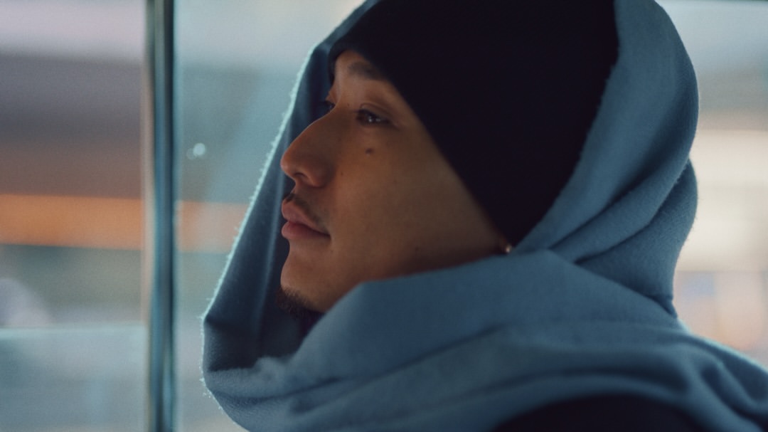 Yo-Sea “FollowMe” out now🔥🔥🔥🔥
@yo_sea7878
@aotl_tokyo
Director:Yudai Maruyama
@ulive_udai
DOP: Hiroki Yamada
@yamada_hiroki
1st Camera Assistant:Natsumi Tsuji
@rsjbnxig2
2nd Camera Assistant:Ginta Nakahara
@silverman1127
3rd Camera Assistant:Ten Kugawa
Steadicam Operator:Koji Scott Ishida
@kojiscottishida
Lighting Director:Tatsuya Hirayama
Chief Lighting Assistant:Shota Uchida
2nd Lighting Assistant:Shugo Watanabe,Yoshikazu Suehiro,Shintaro Sekiguchi
Hair&Make:Atsushi Kawashiri
@atsushi_kwsr
Stylist:Jun Ishikawa
@jun_i.shikawa
Styling Assistant:Haruki Ueda
@harukiueda
Studio Engineer: Tomohiro Muro
Offline Editor:Yudai Maruyama,Junichi Namiki,Takuto Maruyama
@junichi_namiki
@_marutaku_
Colour House : @studio__rm
Colourist:Vlad Barin @vladb.c
Executive Producer : @mikecoley_culkin
Colour Producer : @ellahill.jpg
Colour assistants : @danbrowncolour @alyssacollomedina
AI Creator:Kio Endo
Title Designer:Ryohei Kaneda
@kanedaryohei
Driver:Naoto Onodera(NASH EST)
Naoki Yumitori(YESMAN)
Egami Ryohei(NASH EST)
@nash_est_13
Special Attendant:Daisuke Neki
@nekidai
Special Thanks:
Akinori Handa
@akinori_handa
Sho Ogawa
@shoogawa
Takato Kumashiro
@takatott
Yukino Matsuura
@yukinobazooka
Reign
@_callmereign_
vegetable D.
@naruho81
OPPA-LA
@oppa_la777
BILLBOARD TOKYO
@billboardlive_tokyo
Production Assistant:
Yuki Uchitani
@workuchitani
Yuta Yonemori
@yu.l1fe
Chisaki Hashimoto
cisksy
Ryoka Horiuchi
Producer:Kio Endo, @_12kio07 Kazuma Uesu
@kazumauesu
#colorgrading #davinciresolve
