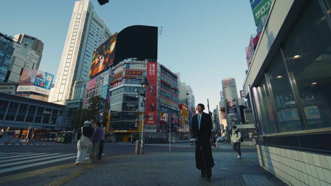 Yo-Sea “FollowMe” out now🔥🔥🔥🔥

@yo_sea7878
@aotl_tokyo

Director：Yudai Maruyama
@ulive_udai

DOP： Hiroki Yamada
@yamada_hiroki
1st Camera Assistant：Natsumi Tsuji
@rsjbnxig2
2nd Camera Assistant：Ginta Nakahara
@silverman1127
3rd Camera Assistant：Ten Kugawa

Steadicam Operator：Koji Scott Ishida
@kojiscottishida

Lighting Director：Tatsuya Hirayama
Chief Lighting Assistant：Shota Uchida
2nd Lighting Assistant：Shugo Watanabe,Yoshikazu Suehiro,Shintaro Sekiguchi

Hair&Make：Atsushi Kawashiri
@atsushi_kwsr
Stylist：Jun Ishikawa
@jun_i.shikawa
Styling Assistant：Haruki Ueda
@harukiueda

Studio Engineer： Tomohiro Muro

Offline Editor：Yudai Maruyama,Junichi Namiki,Takuto Maruyama
@junichi_namiki
@_marutaku_

Colour House : @studio__rm 
Colourist：Vlad Barin @vladb.c
Executive Producer : @mikecoley_culkin 
Colour Producer : @ellahill.jpg 
Colour assistants : @danbrowncolour @alyssacollomedina 

AI Creator：Kio Endo

Title Designer：Ryohei Kaneda
@kanedaryohei

Driver：Naoto Onodera(NASH EST)
Naoki Yumitori(YESMAN)
Egami Ryohei(NASH EST)
@nash_est_13

Special Attendant：Daisuke Neki
@nekidai

Special Thanks：
Akinori Handa
@akinori_handa
Sho Ogawa
@shoogawa
Takato Kumashiro
@takatott
Yukino Matsuura
@yukinobazooka
Reign
@_callmereign_
vegetable D.
@naruho81
OPPA-LA
@oppa_la777
BILLBOARD TOKYO
@billboardlive_tokyo

Production Assistant：
Yuki Uchitani
@workuchitani
Yuta Yonemori
@yu.l1fe
Chisaki Hashimoto
cisksy
Ryoka Horiuchi

Producer：Kio Endo, @_12kio07 Kazuma Uesu
@kazumauesu

#colorgrading #davinciresolve
