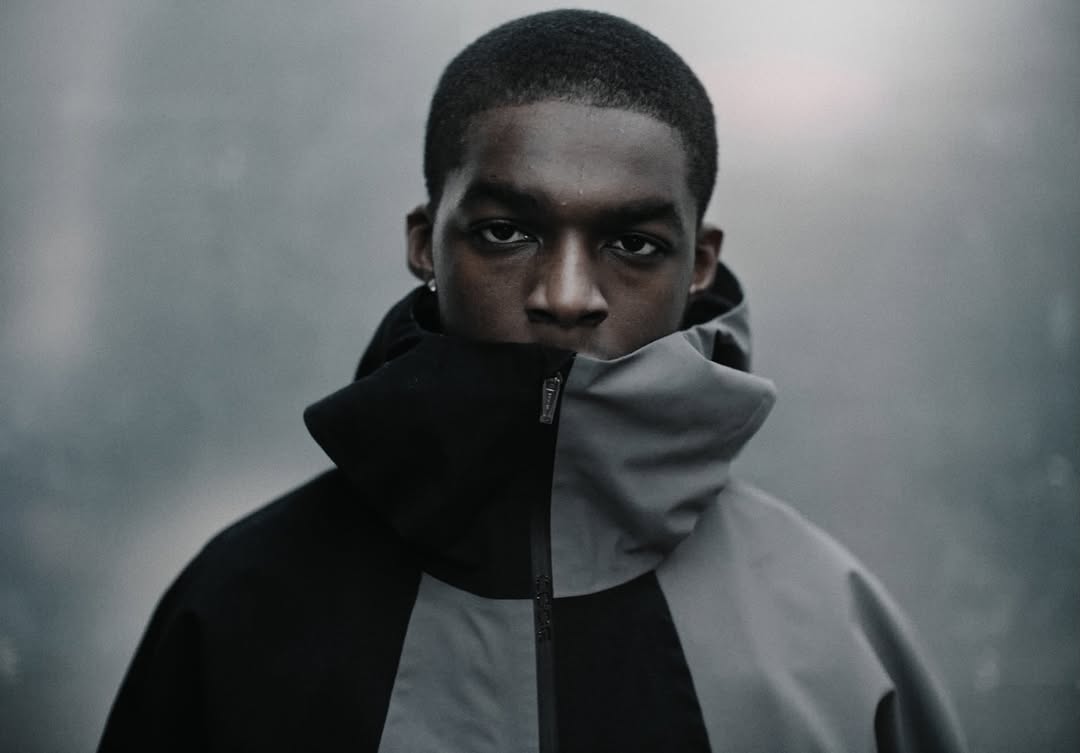 Jules grades Nike NOCTA x Coda
@juleswcolour
Credits:
director: @yeeiid
dop: @law.hughes
agency: @metallicinclondon
exec producer: @tsvetelina_tomova
producer: @ersanbeskardes
talent: @claudio4th @lenawr4te
edit: @afilmbyari
crt: @jaythajedi
sound design & original score: @akca.anaf
sound: @daisyjapes
Studio RM Team:
colourist: @juleswcolour
exec producer: @mikecoley_culkin
producer: @madeleineruthg